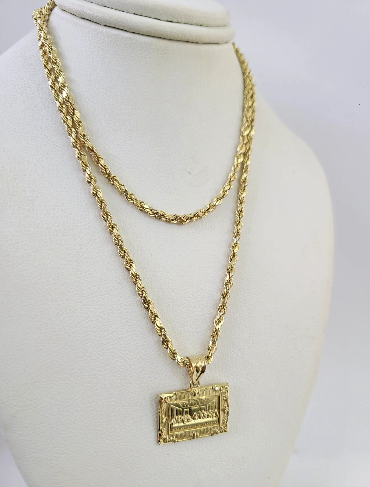 10k 2.5mm Rope Chain Last Supper Pendant 18"28" Gold Set Charm Necklace - Image 6