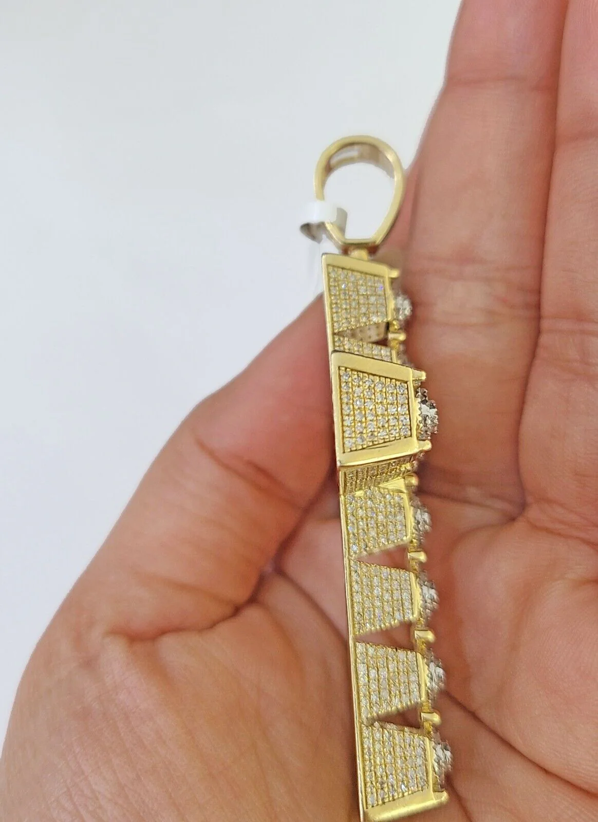 10k Circular Shaped Diamond Cross Charm Made With Yellow Gold And Diamonds - Image 4