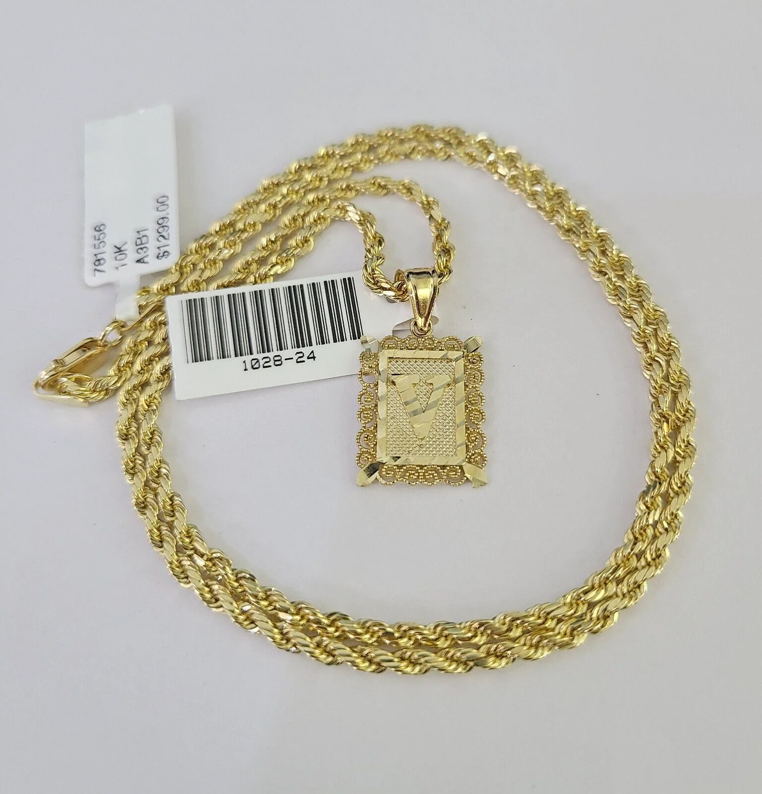 10k Gold Initial V Charm Rope Chain 16"-26" 2.5mm SET Necklace Alphabet Pendant - Image 3