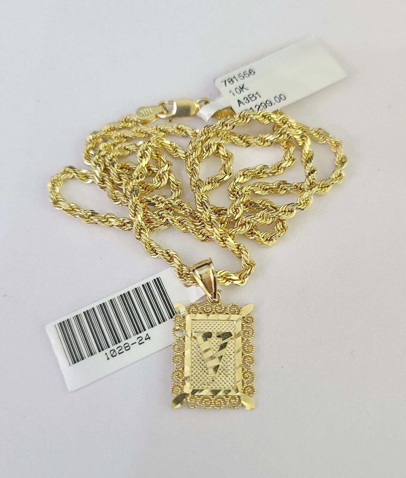 10k Gold Initial V Charm Rope Chain 16"-26" 2.5mm SET Necklace Alphabet Pendant - Image 5