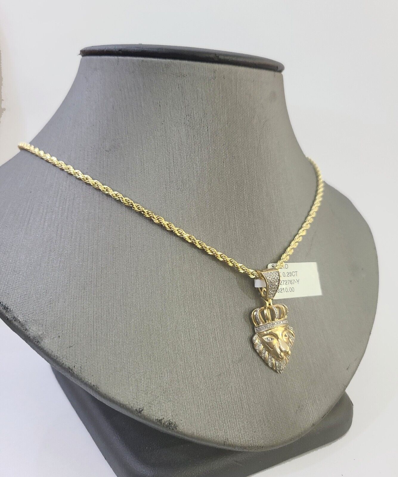 10k Gold Lion Head Diamond Charm and 2.5mm 18 Inches Rope Chain - Image 2
