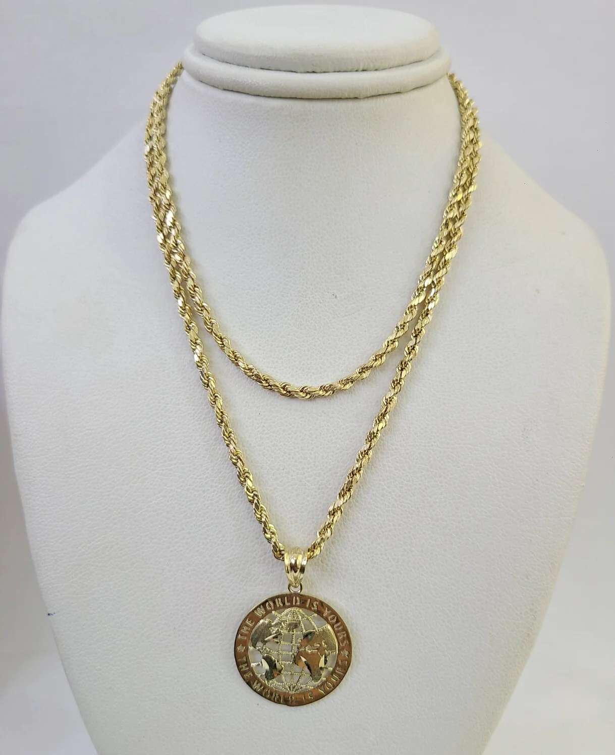 10k Gold Rope Chain World is Yours Charm Pendant Set 18"-28" inch 2.5mm Necklace - Image 6