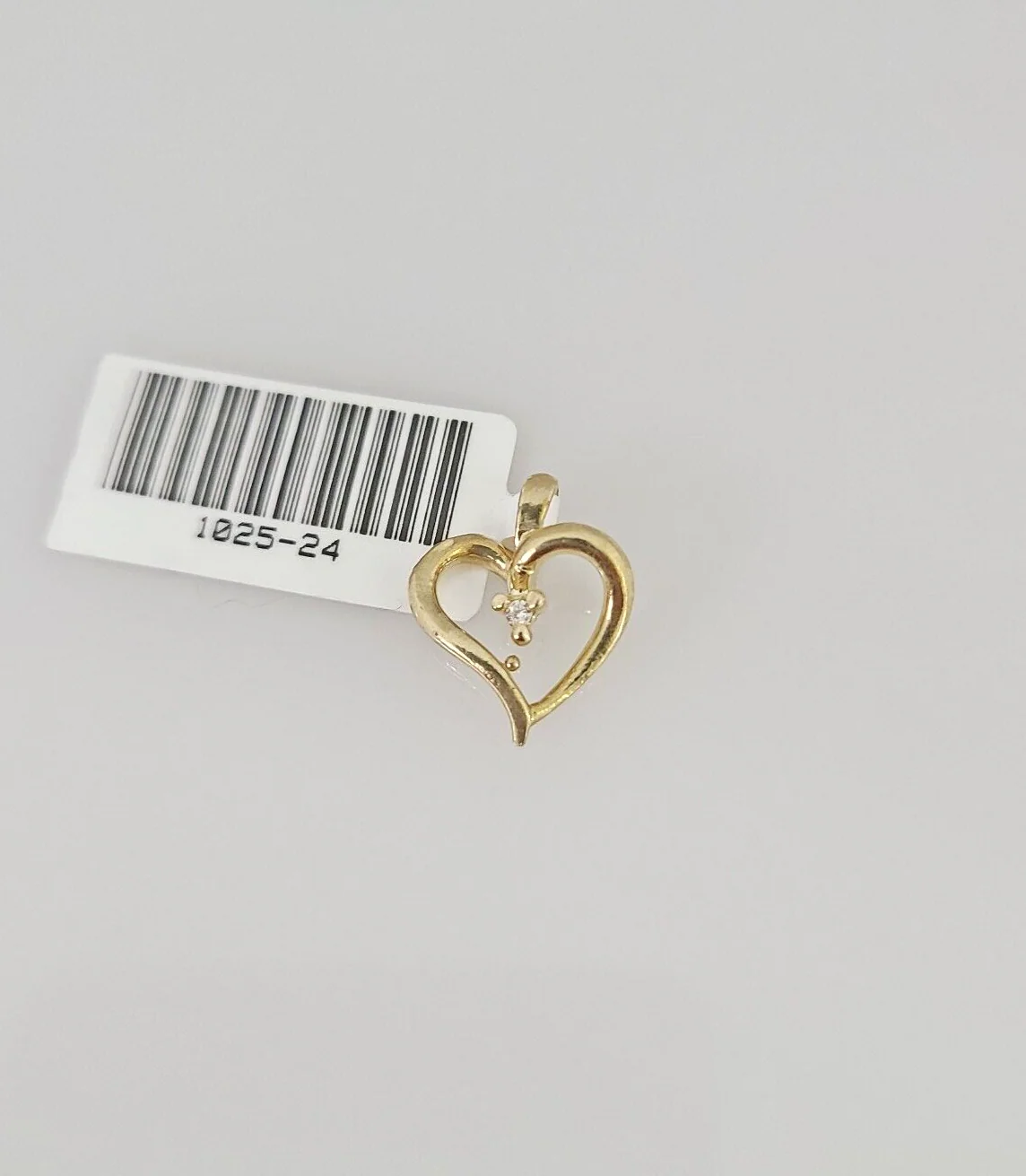 10k Heart Charm Pendant REAL 10Kt Beauty Love Yellow Gold Genuine - Image 4