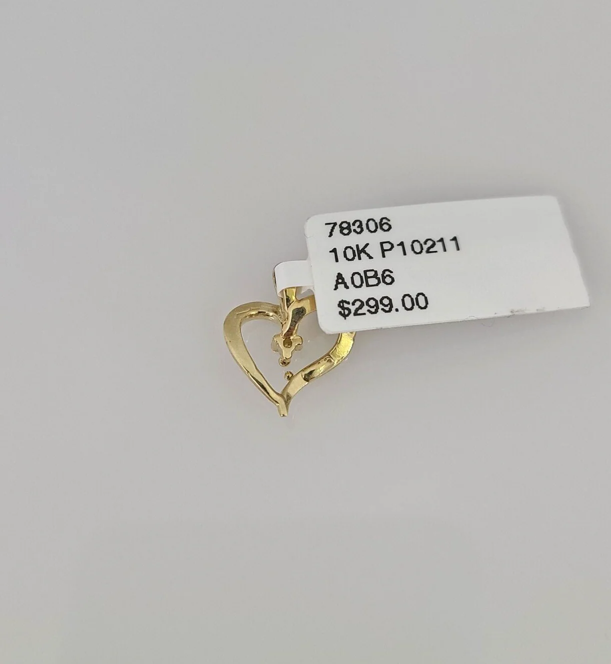 10k Heart Charm Pendant REAL 10Kt Beauty Love Yellow Gold Genuine - Image 5