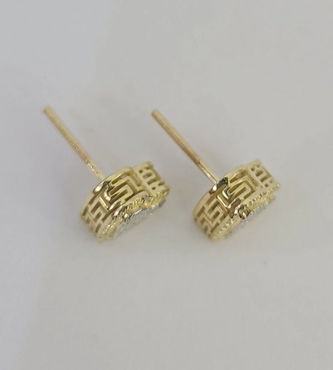 10k Heart Diamond Earrings Real Screw-Back Women Men Studs Yellow Gold - Image 4