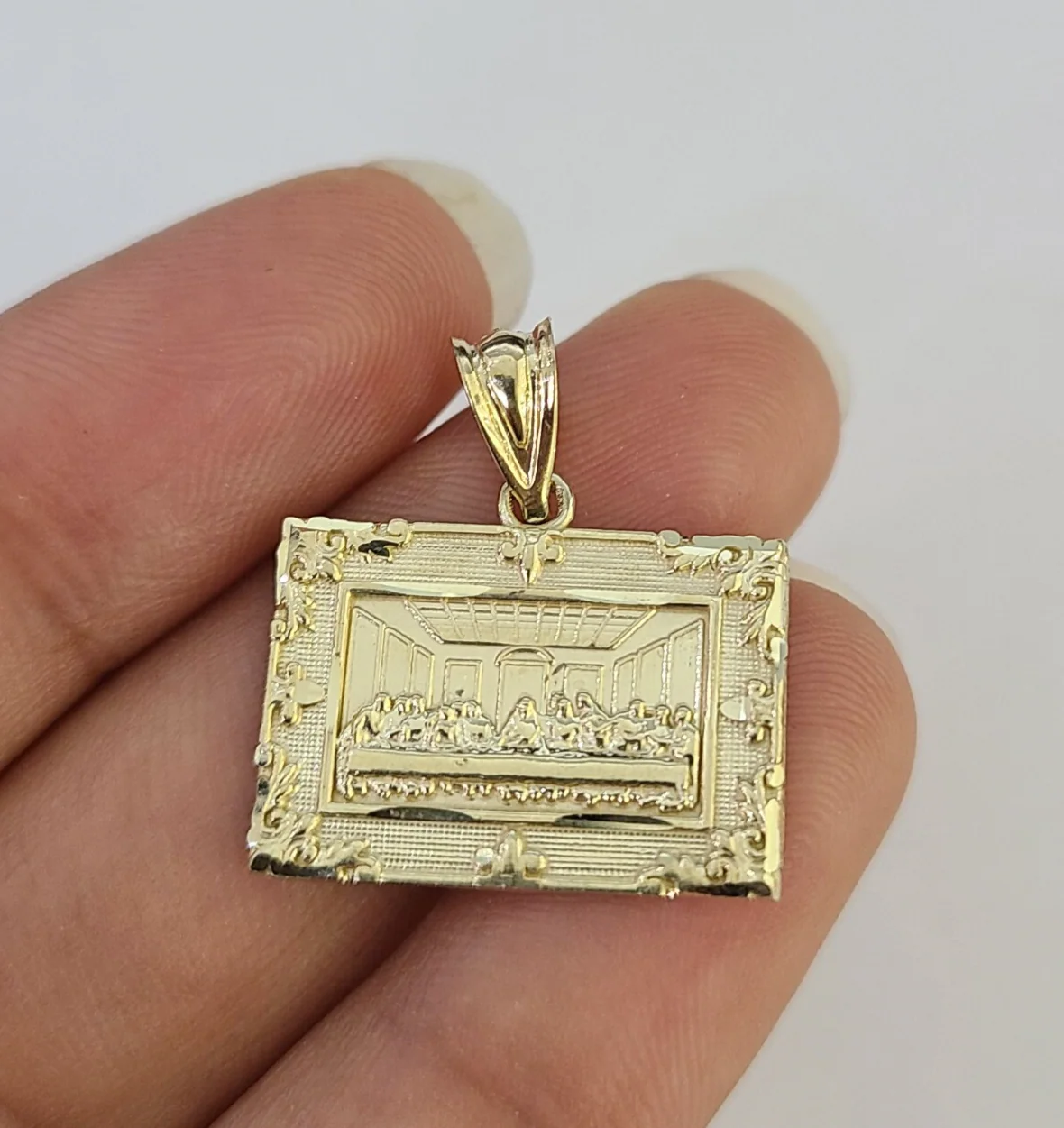 10k Last Supper Charm Pendant REAL 10Kt Yellow Gold Genuine - Image 2