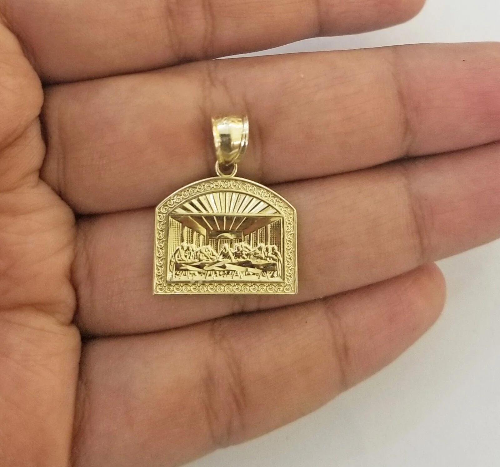 10k Last Supper Charm with Real Gold 4mm Miami Cuban Chain 24 inch Set - Image 5