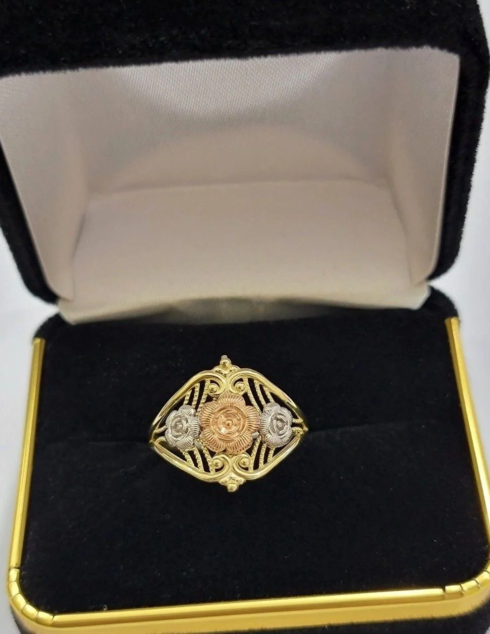 10k Trio Gold Lady Flower Ring Womens Casual Yellow Band Real 10kt Unique Design Ring Sizes 6,7,8,9,10,11 & 12 - Image 6