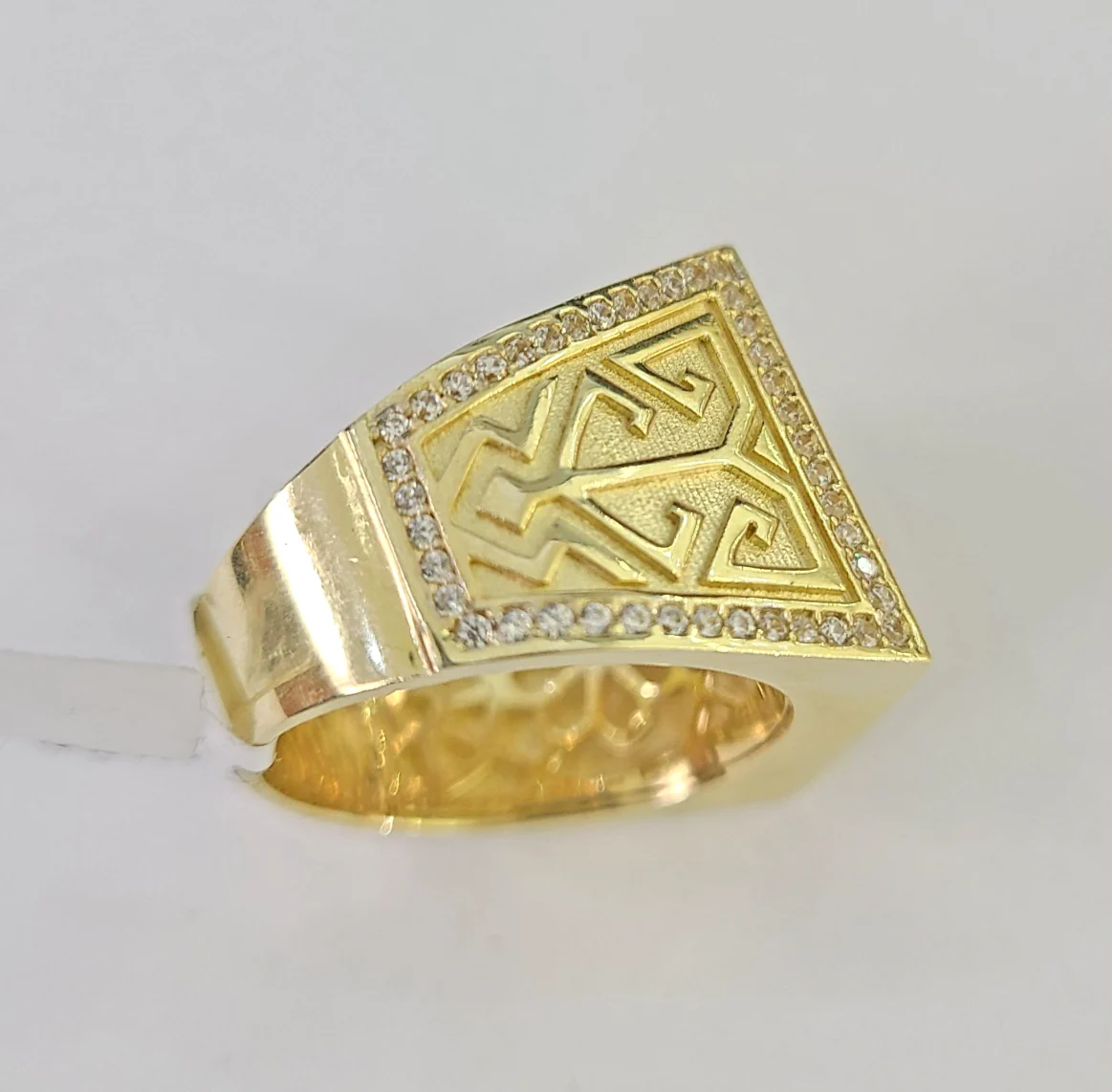 10k Virgin Mary Ring Casual Band Yellow Gold Genuine Brand New Religious All Sizes - Image 2