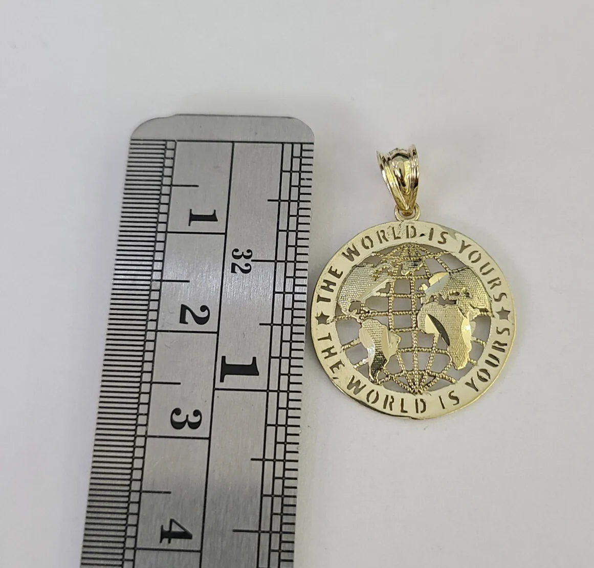 10k World is Yours Charm Pendant REAL 10Kt Yellow Gold Genuine - Image 4