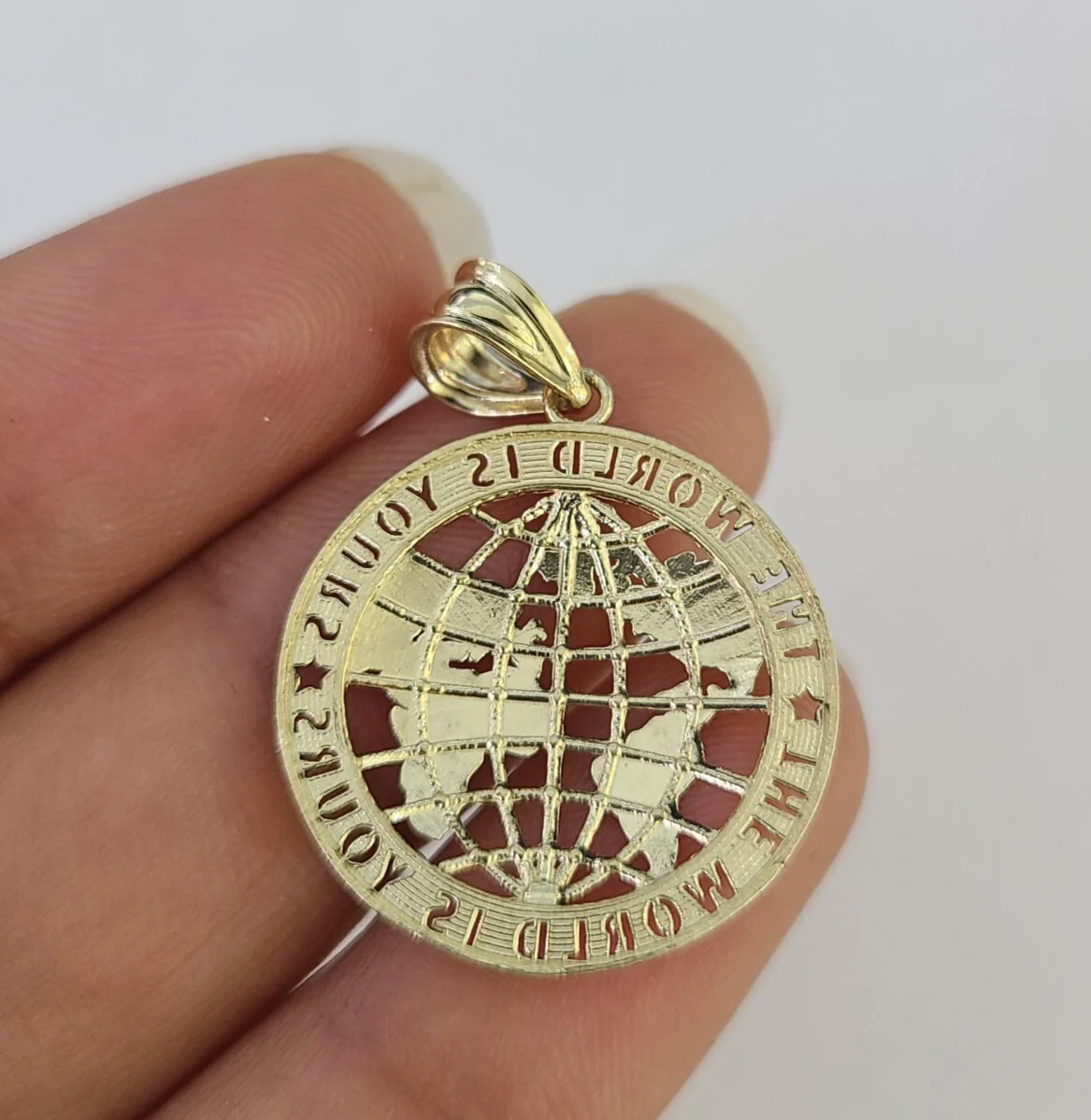 10k World is Yours Charm Pendant REAL 10Kt Yellow Gold Genuine - Image 5