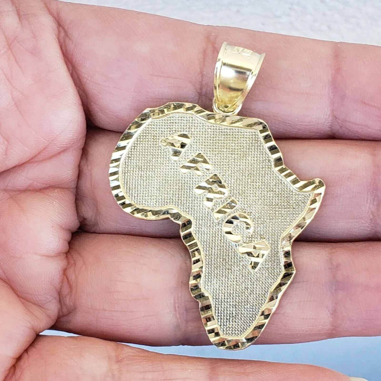 10k Yellow Gold Charm Africa Continent Pendant Mens REAL 10KT - Image 3
