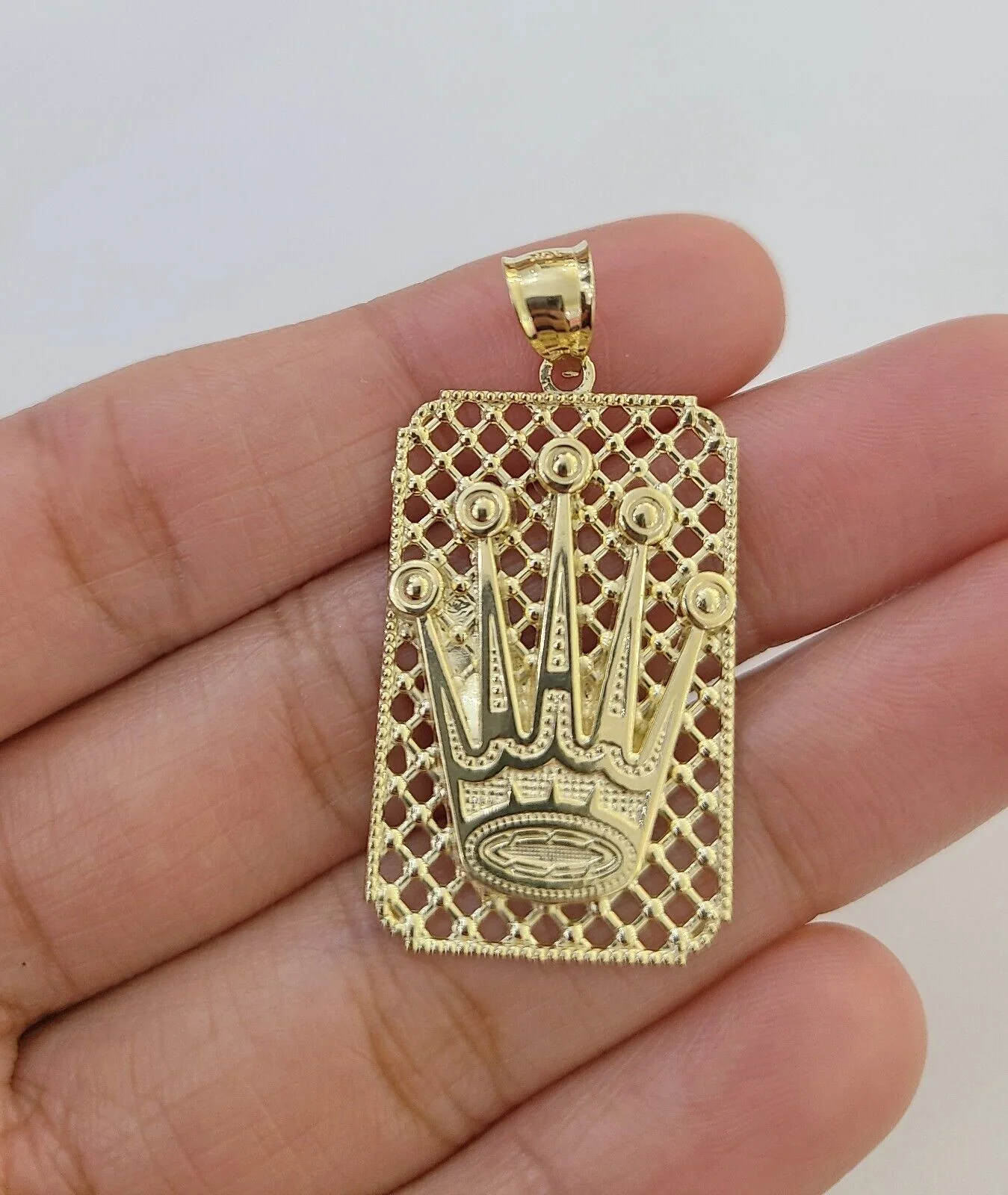 10K Yellow Gold Crown Pendent 4mm 18" 20" 22"24"26" Inch Miami Cuban Chain - Image 5