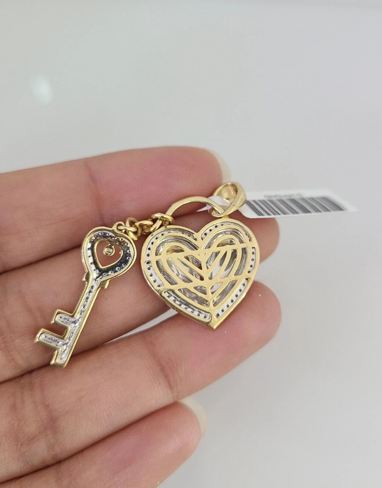 10k Yellow Gold Diamond Heart Key Charm Real 10Kt Pendant Natural Genuine - Image 5