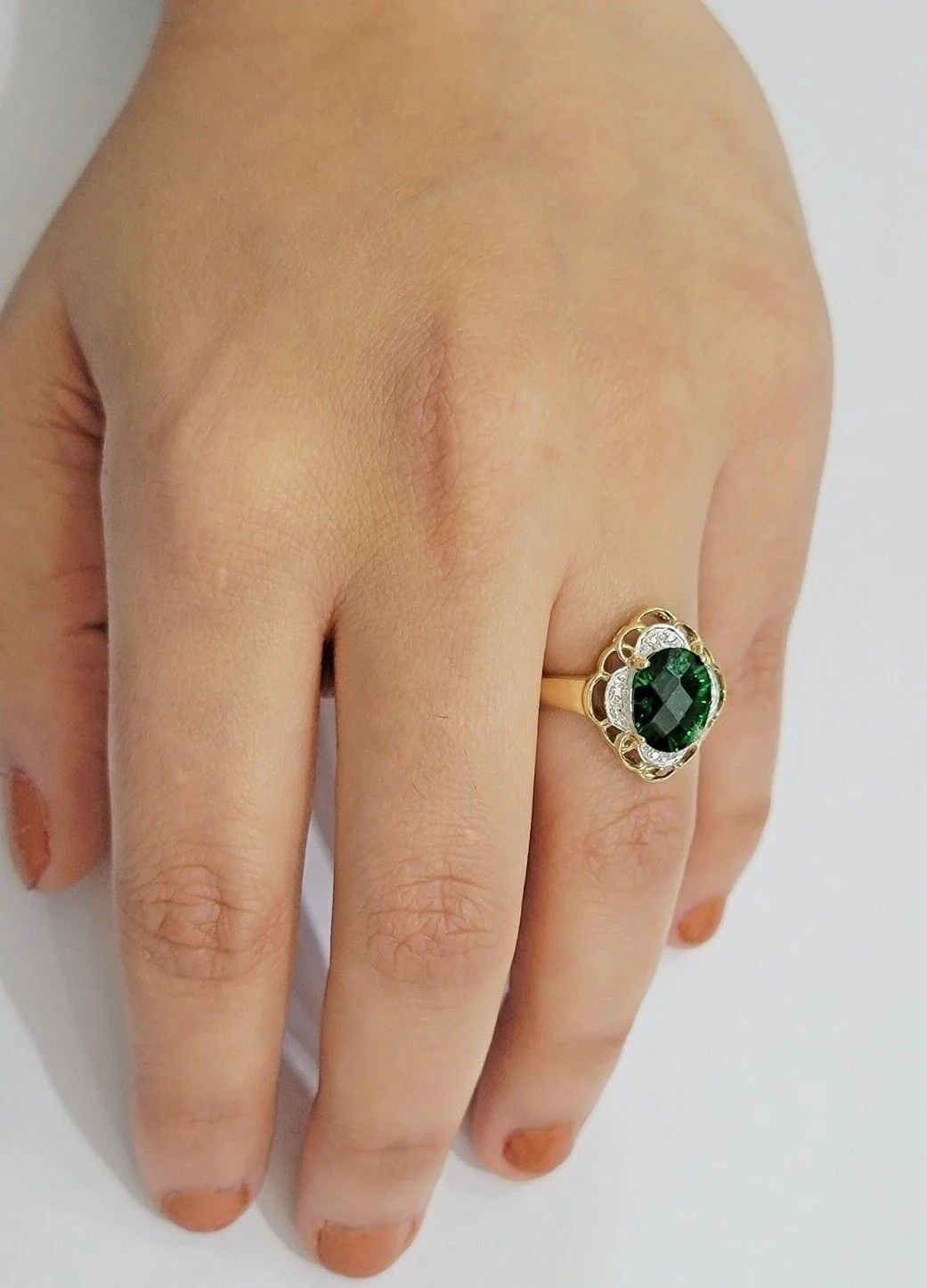 10k Yellow Gold Ladies Green Ring Women's Casual Band SALE Real 10kt Brand New - Image 6