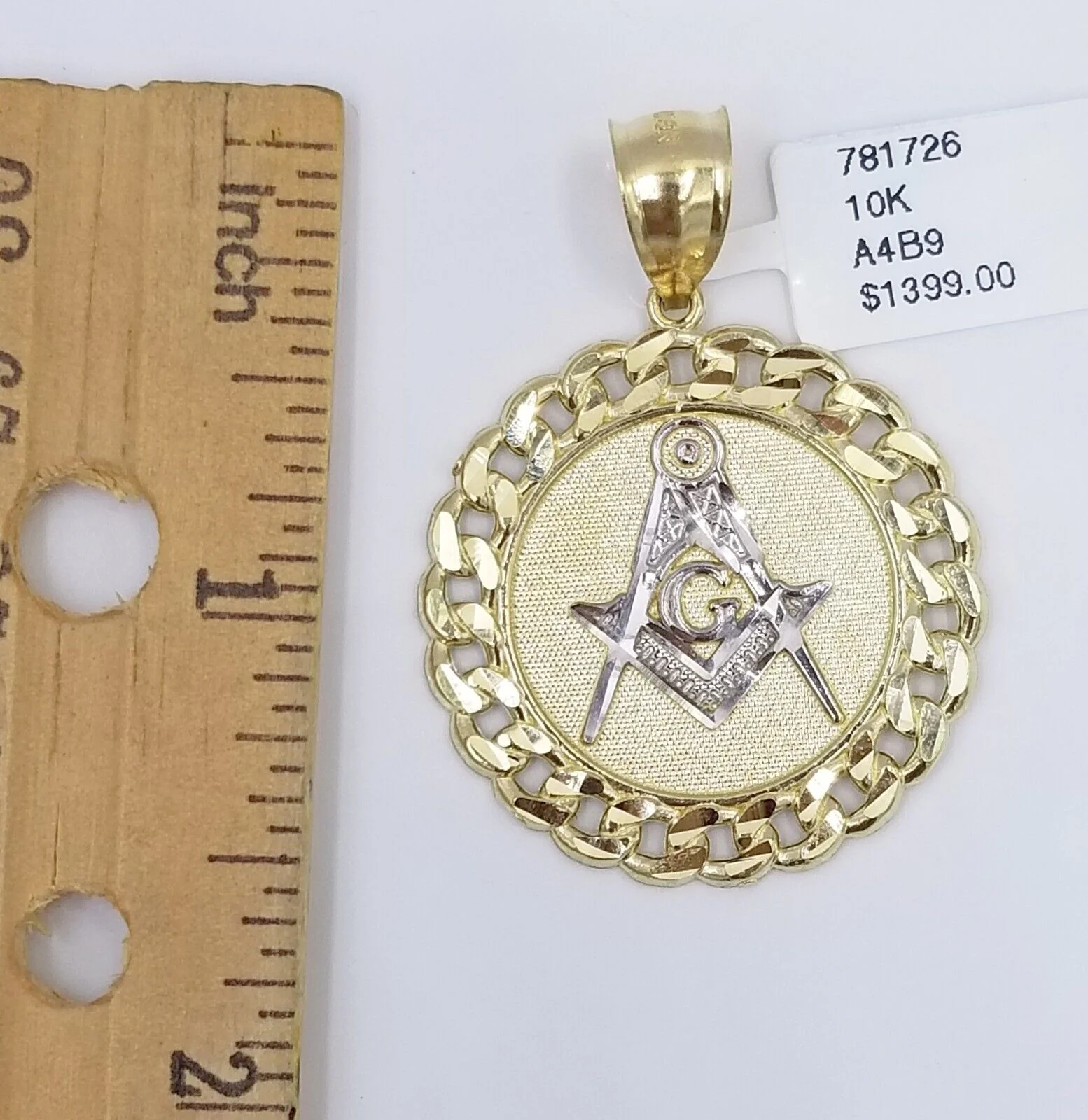 10K Yellow Gold Masonic Circular Pendant Diamond Cut 10Kt Round Gold Charm - Image 4