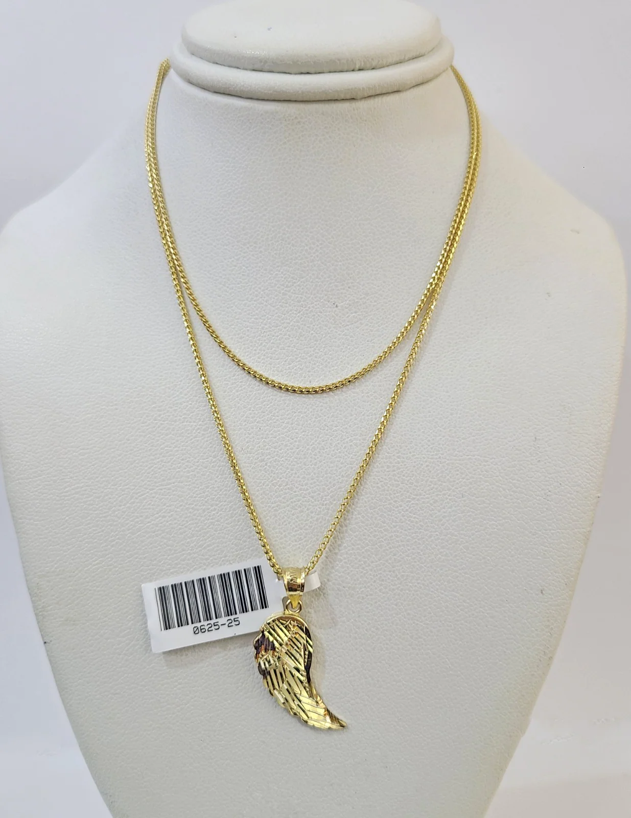 10kt Franco Chain Necklace Angel Wing Pendant 1mm 16-22 Inches Ladies Gold - Image 2
