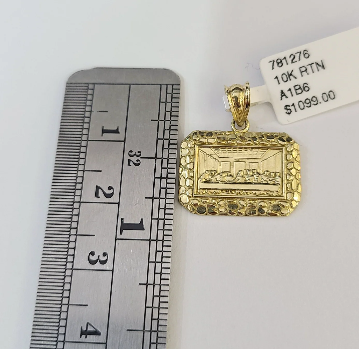10kt Franco Chain Necklace Last Supper Pendant 1mm 16-22 Inches Ladies Gold - Image 5