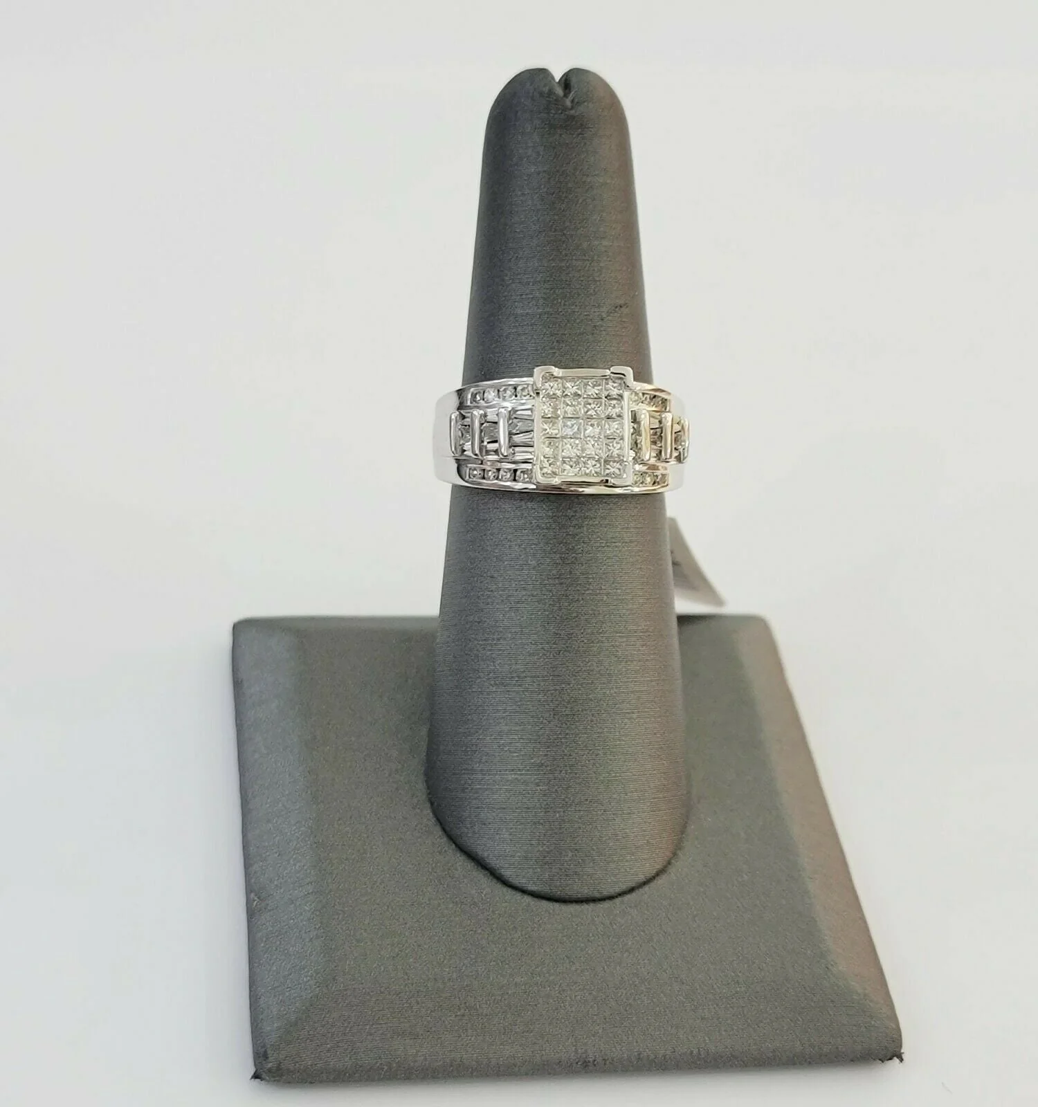14k white Gold 1CT Diamond Ladies Ring Princess Cut Baguette Round Diamond,Women - Image 10