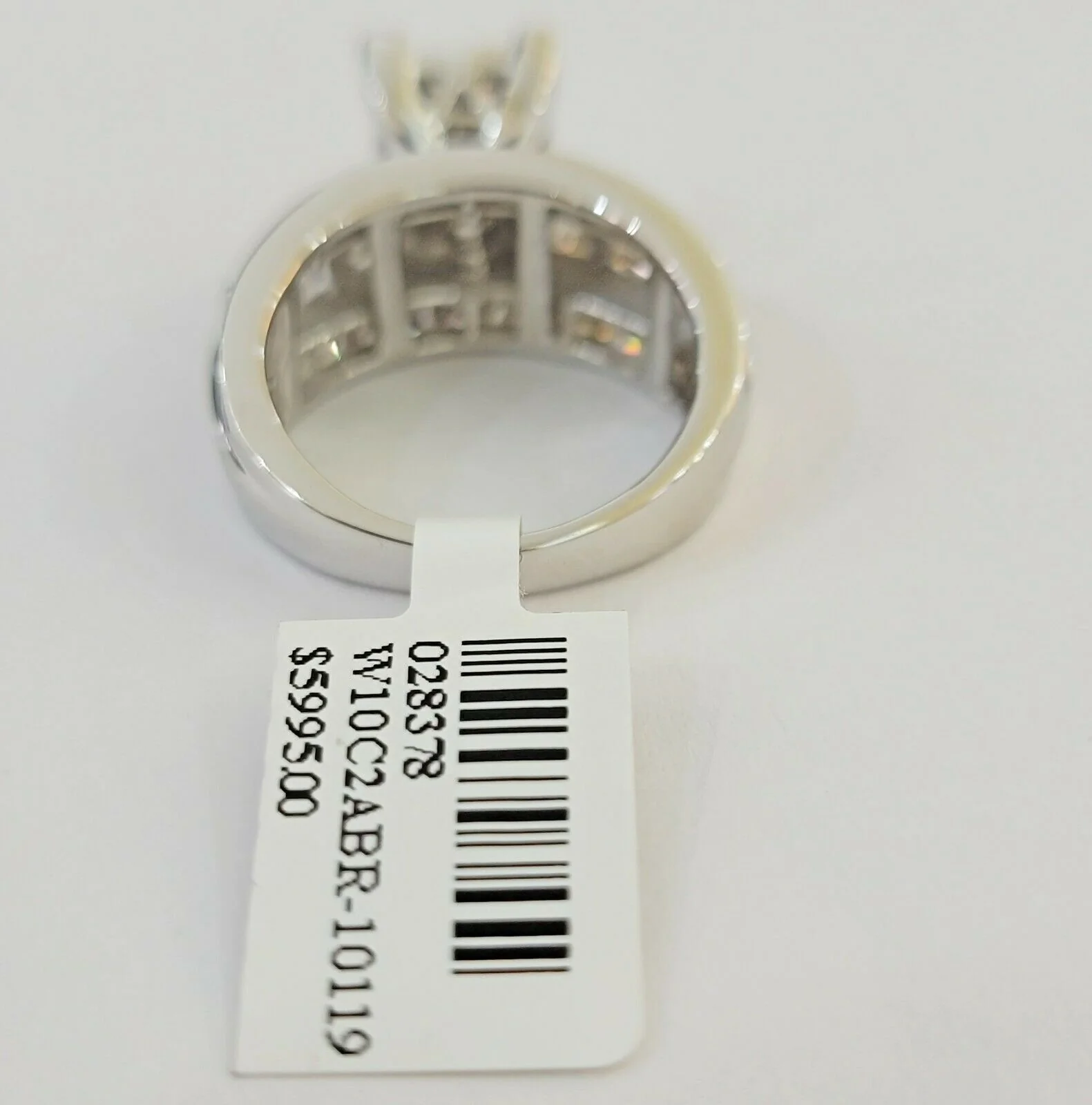 14k white Gold Ladies Ring 2 CT Diamond Princess Cut, Baguette, Round, REAL 14kt - Image 2