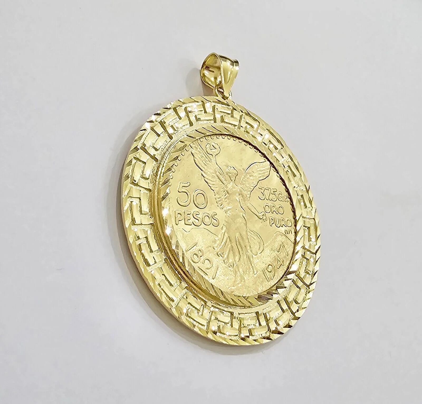 Centenario Coin Charm Solid 10k Yellow Gold 50 Pesos 1947 Centenaro With Bezel - Image 5