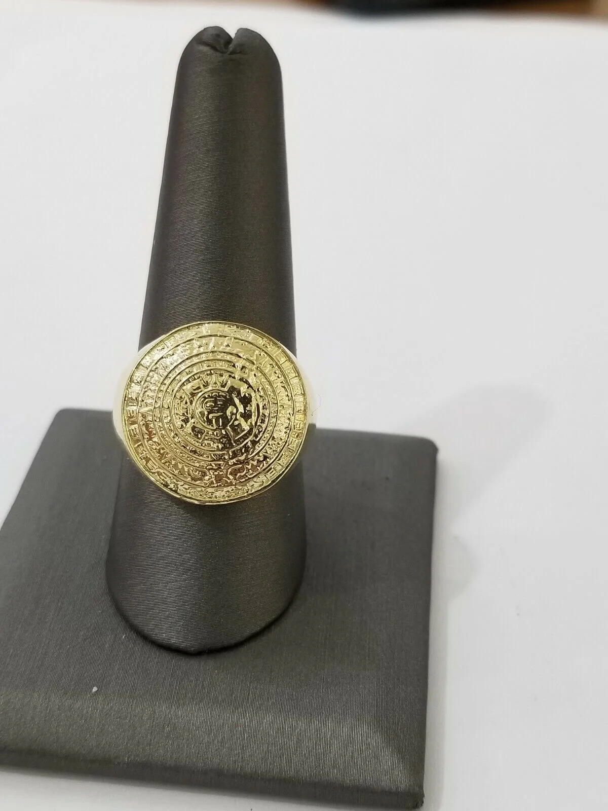 Mens Ring Solid 10k Yellow Gold Aztec Mayan Sun Calendar 10 KT  REAL Gold Unique - Image 3