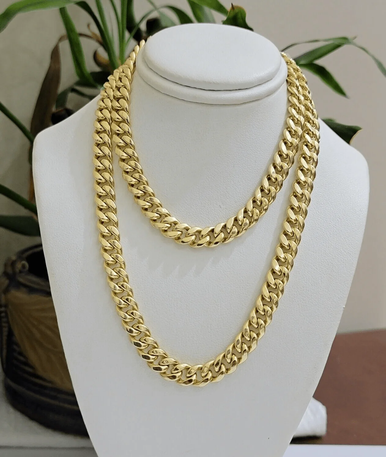 Miami Cuban Link Chain 22 Inch Necklace REAL 10k Yellow Gold 8mm Mens Women 10KT - Image 4