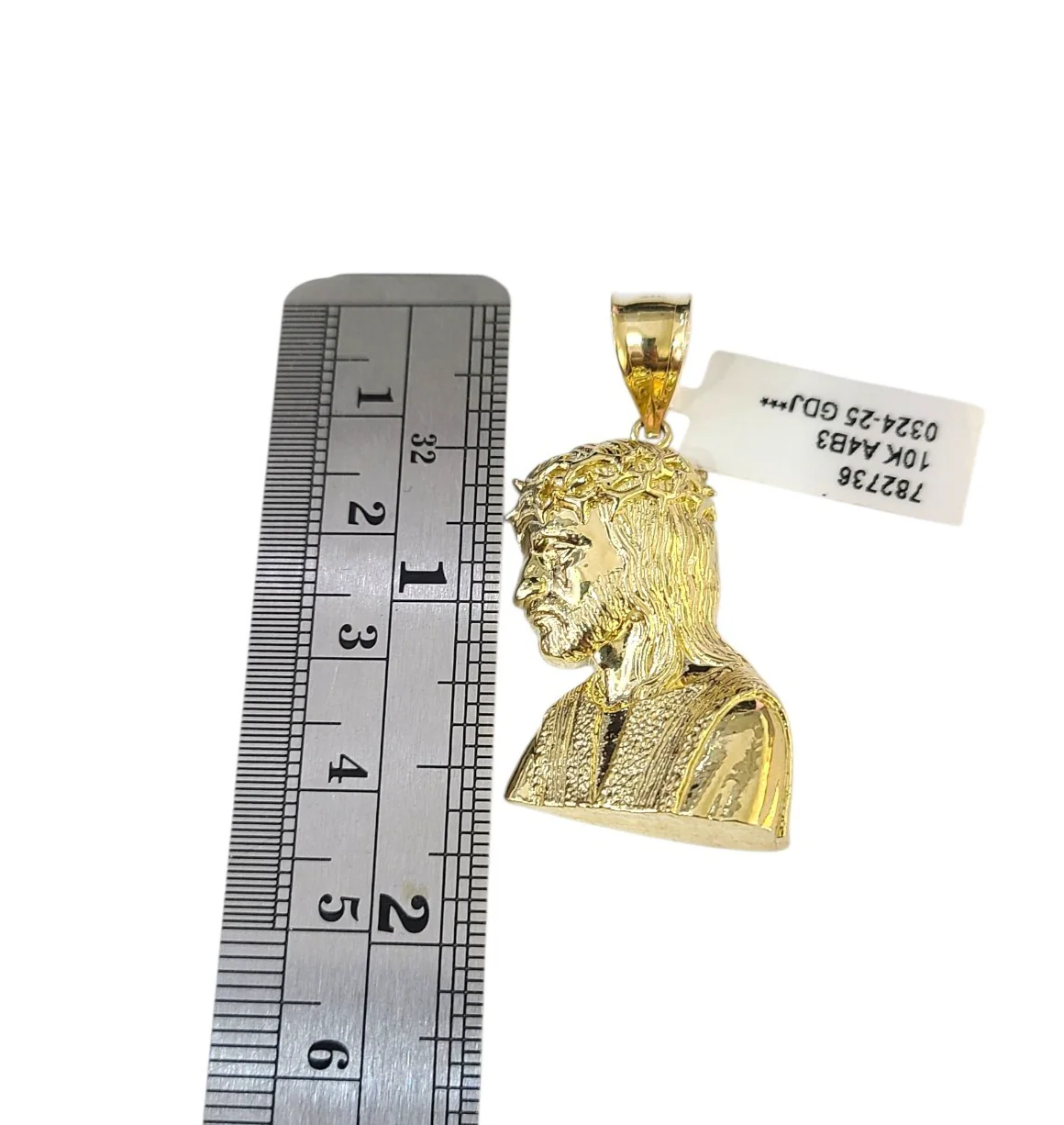 Real 10k Charm Pendant Christ Head Yellow Gold 10KT - Image 3
