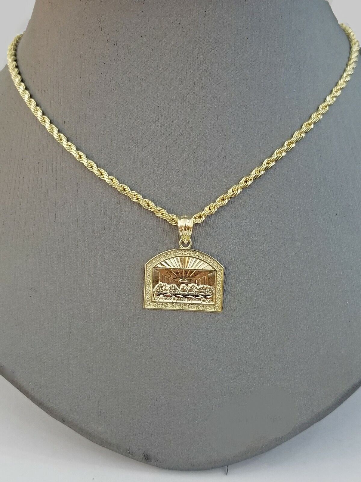 Real 10k Gold Last supper Charm Rope 2.5mm Chain Pendant ,18 20 22 24 26 28 Inch - Image 6