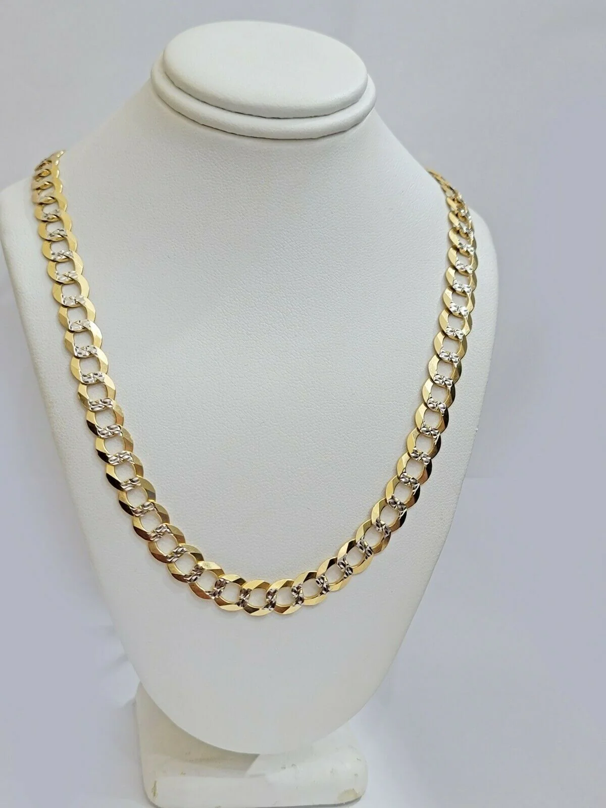 Real 10k Gold Mens Necklace Cuban Curb Link 9mm 24" Inch Diamond Cut SOLID Chain - Image 2