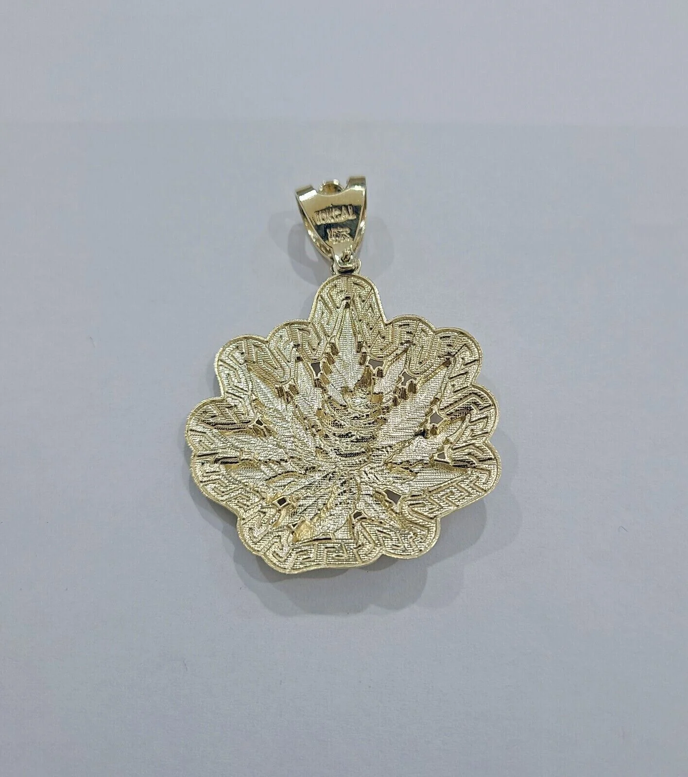 Real 10k Gold Weed leaf Charm Pendant 10kt Yellow Gold Unisex - Image 6