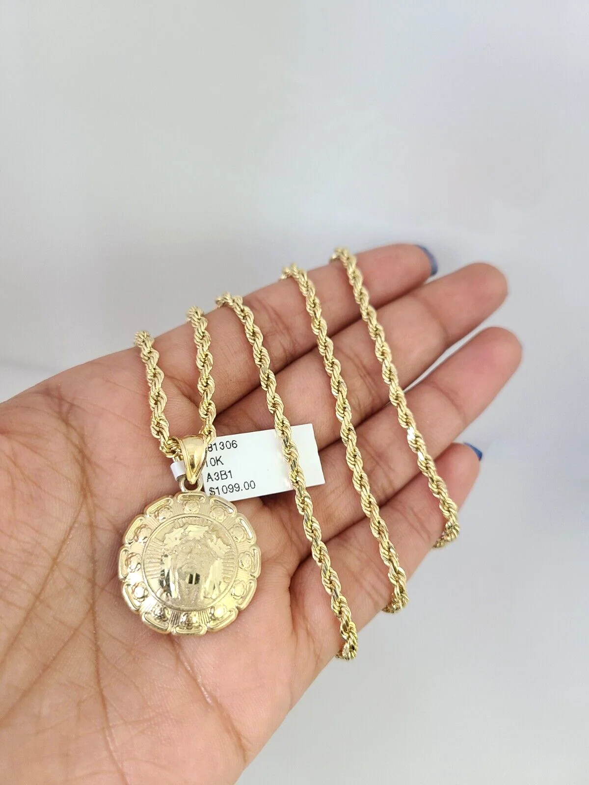 REAL 10k Solid Rope Chain Virgin Mary Jesus Charm Pendant 3mm Set 18"-26" in - Image 5