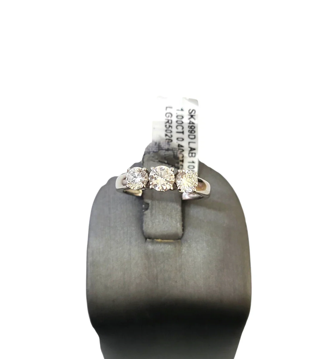 REAL 10k White Gold Diamond Ring Lab Created 3 Stone Wedding Band Women - Image 7