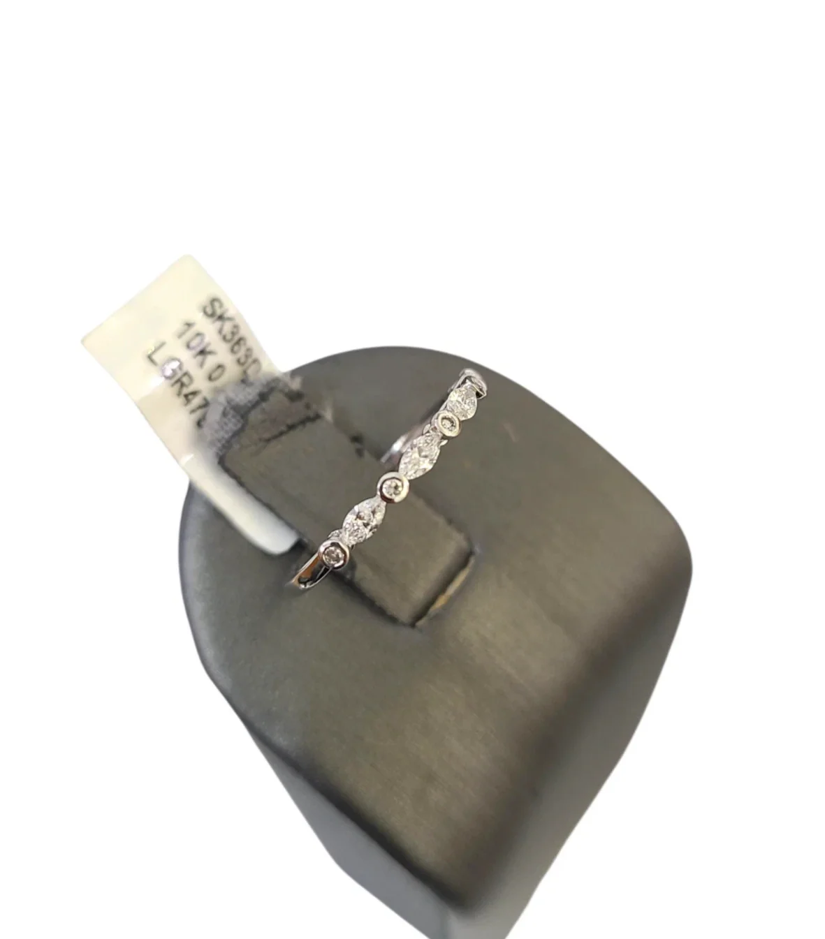 REAL 10k White Gold Diamond Ring Lab Created Ladies Wedding Band Women - Image 4