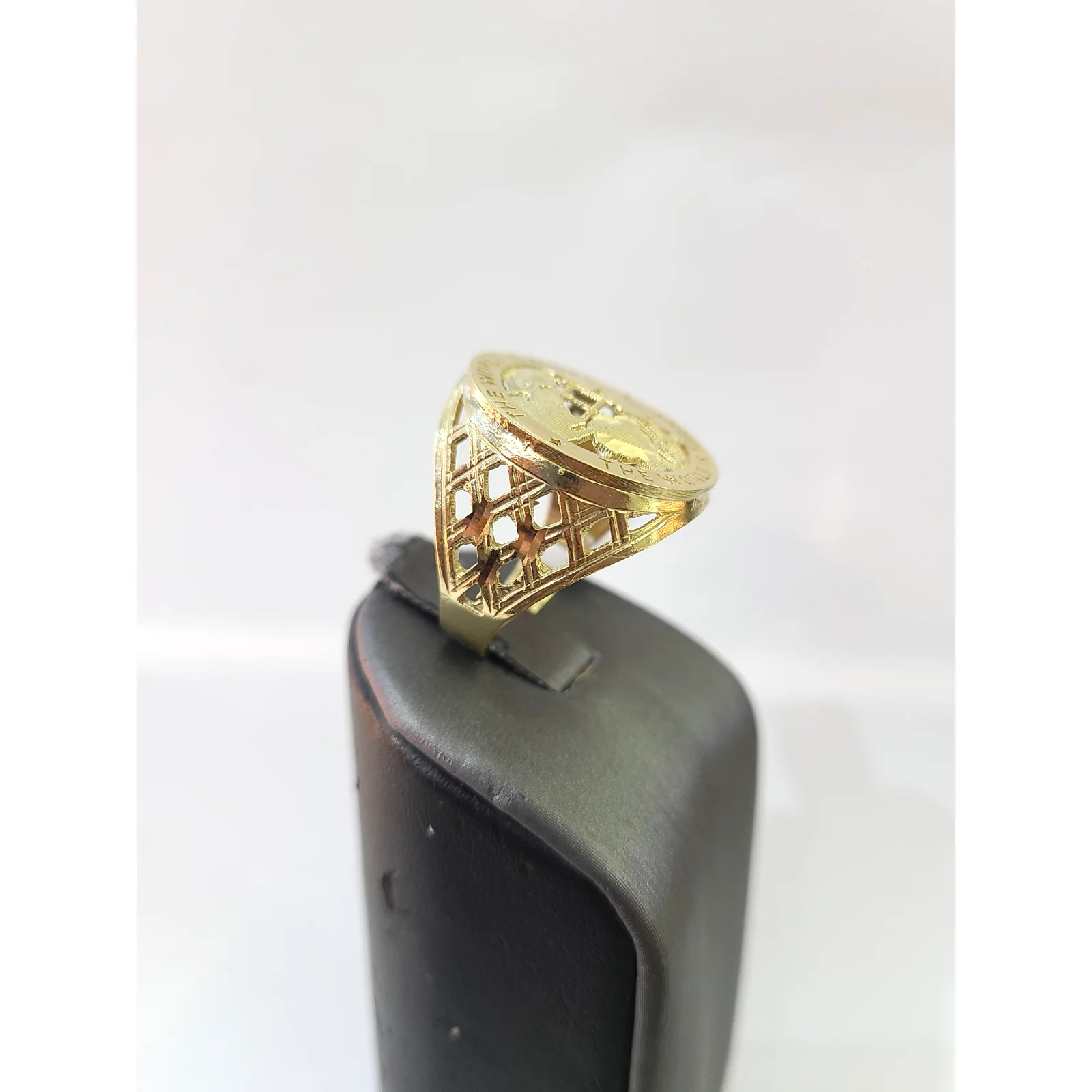 Real 10k World is Yours Ring Yellow Gold Men 10Kt Genuine Ring Sizes 6,7,8,9,10,11 & 12 - Image 4