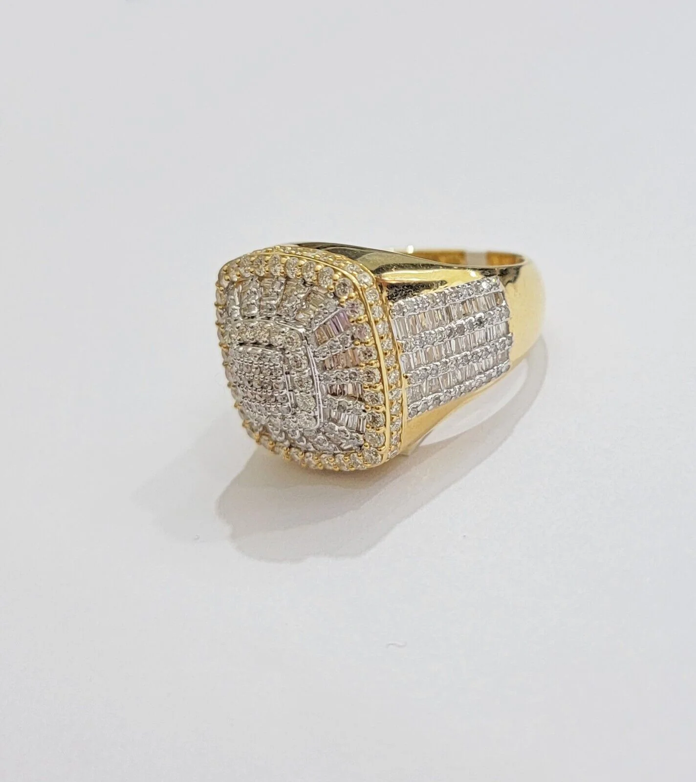 Real 10k Yellow Diamond Ring Mens Band 3.40 Ct Round Cut & Baguette GENUINE - Image 4