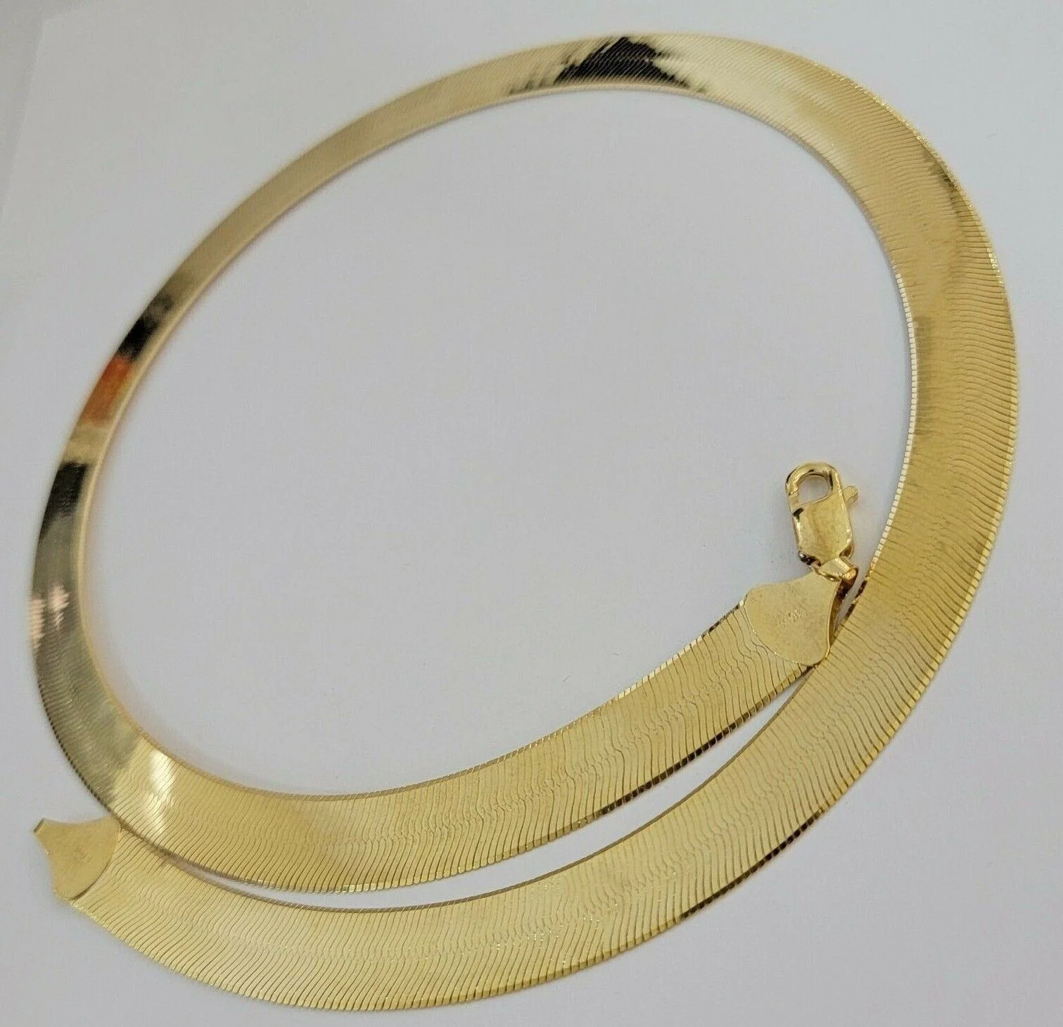 Real 10k Yellow Gold 12mm Herring Bone Chain Necklace 18'' Inch Lobster lock - Image 5