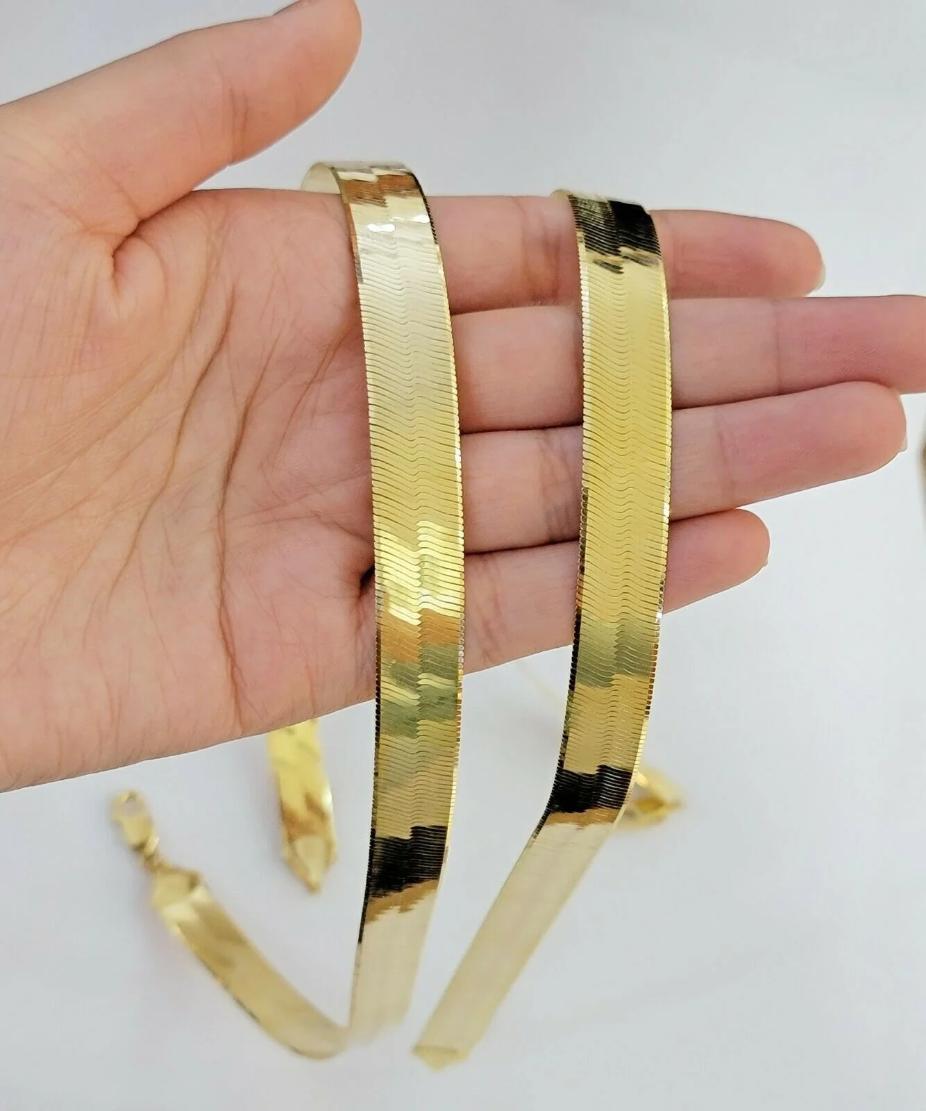 Real 10k Yellow Gold 12mm Herring Bone Chain Necklace 22'' Inch Lobster lock - Image 5