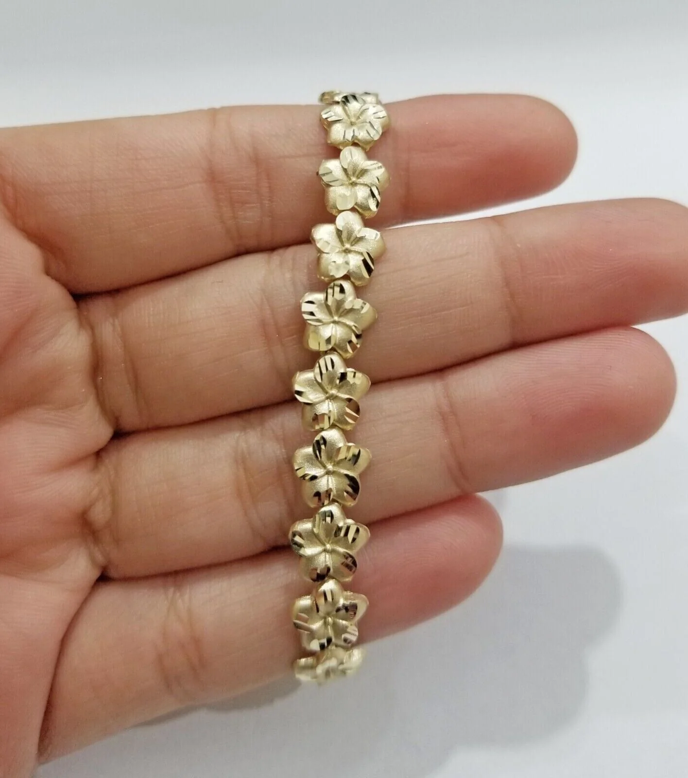Real 10K Yellow Gold 9mm Flower Bracelet 8" inch 10kt Lobster lock - Image 5