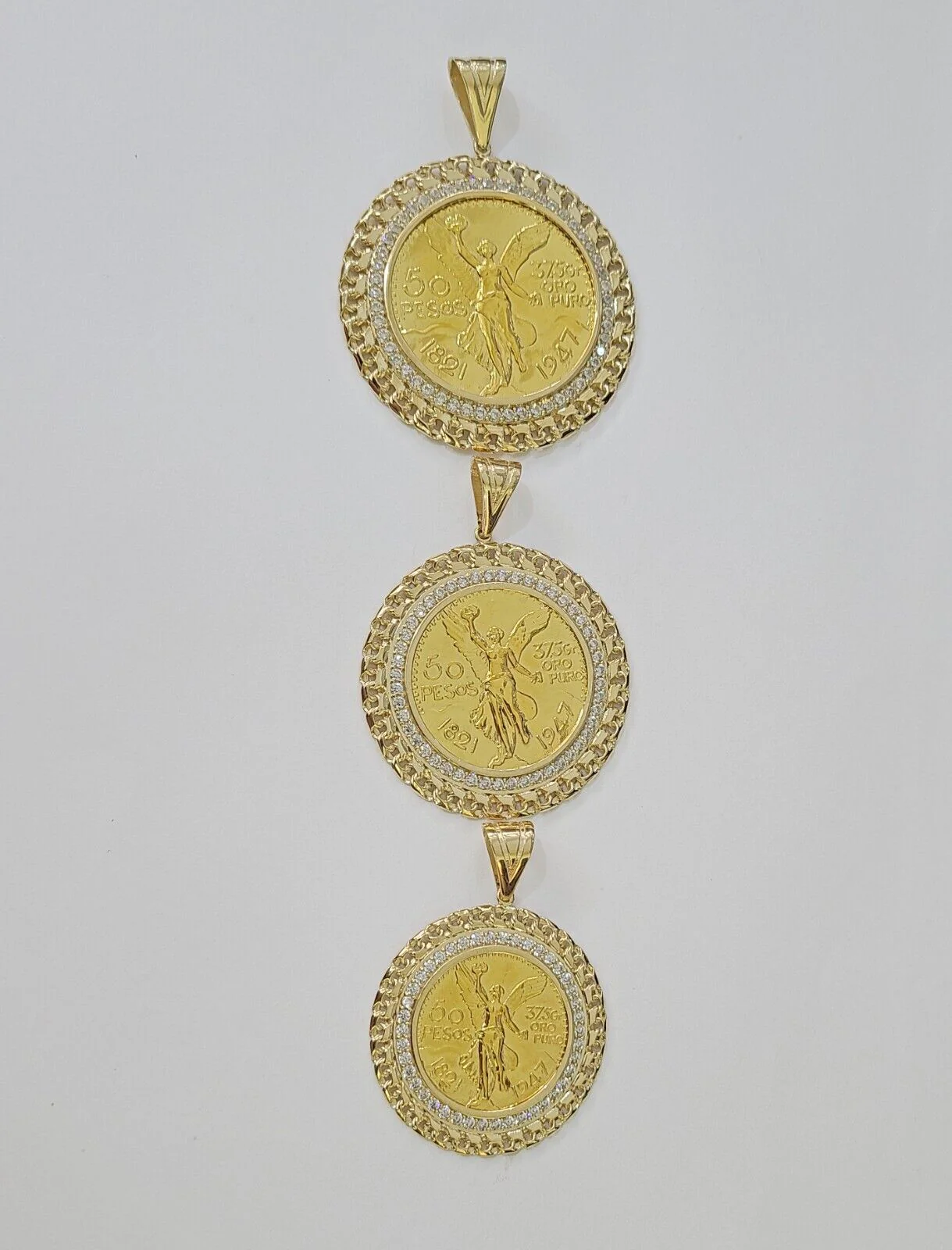 REAL 10k Yellow Gold Charm Centenario Style Coin in Bezel 50 Pesos 1947 For Men - Image 2