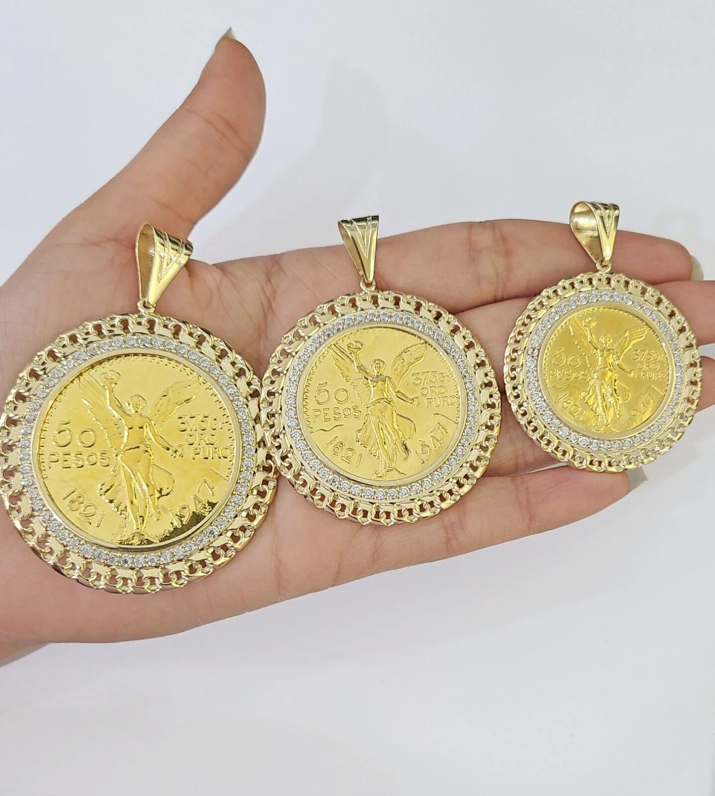 REAL 10k Yellow Gold Charm Centenario Style Coin in Bezel 50 Pesos 1947 For Men - Image 6
