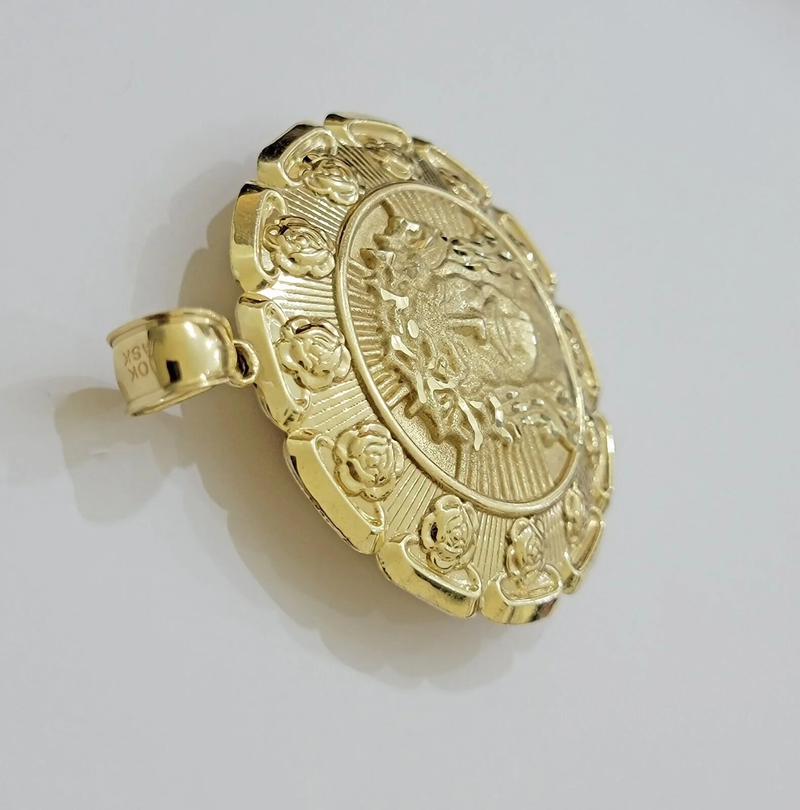 Real 10k Yellow Gold Charm Pendant Jesus Head Face & Virgin Mary 10KT For Men's - Image 6