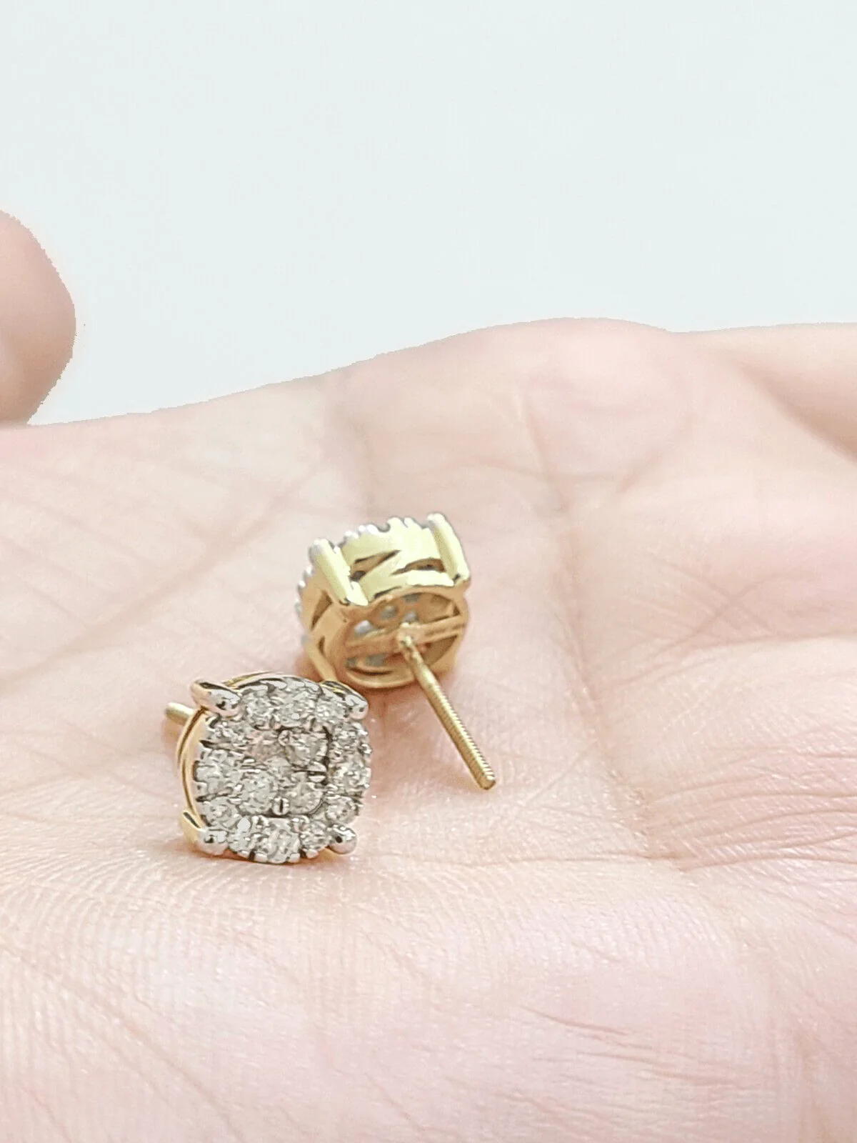 Real 10k Yellow Gold  Earring Stud  Diamond Round  Design Men Women Screw Back - Image 6