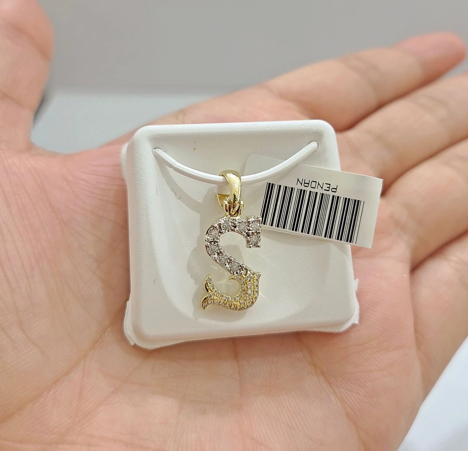 Real 10K Yellow Gold Initials Diamond Cut Charm A-Z Pendant Alphabets - Image 9