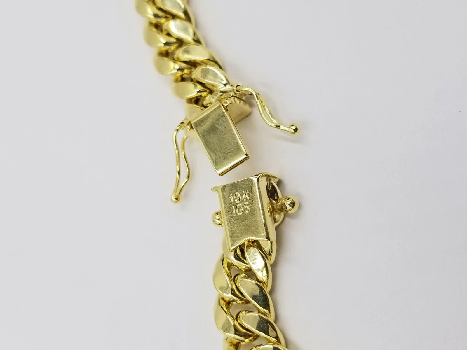 Real 10k Yellow Gold Men Jesus Cross Charm with Miami Cuban Chain Diamond Cut - Image 5