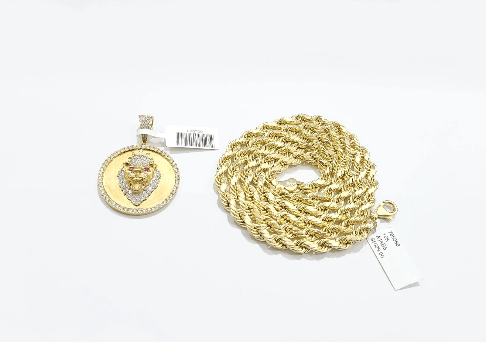 Real 10k Yellow Gold Rope Chain 28'' Necklace Lion Head Charm Diamond Pendant - Image 2