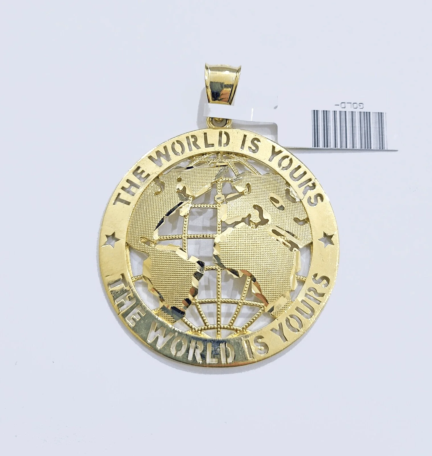 Real 10k Yellow Gold The World is yours Charm Pendant 10kt for Chain - Image 3