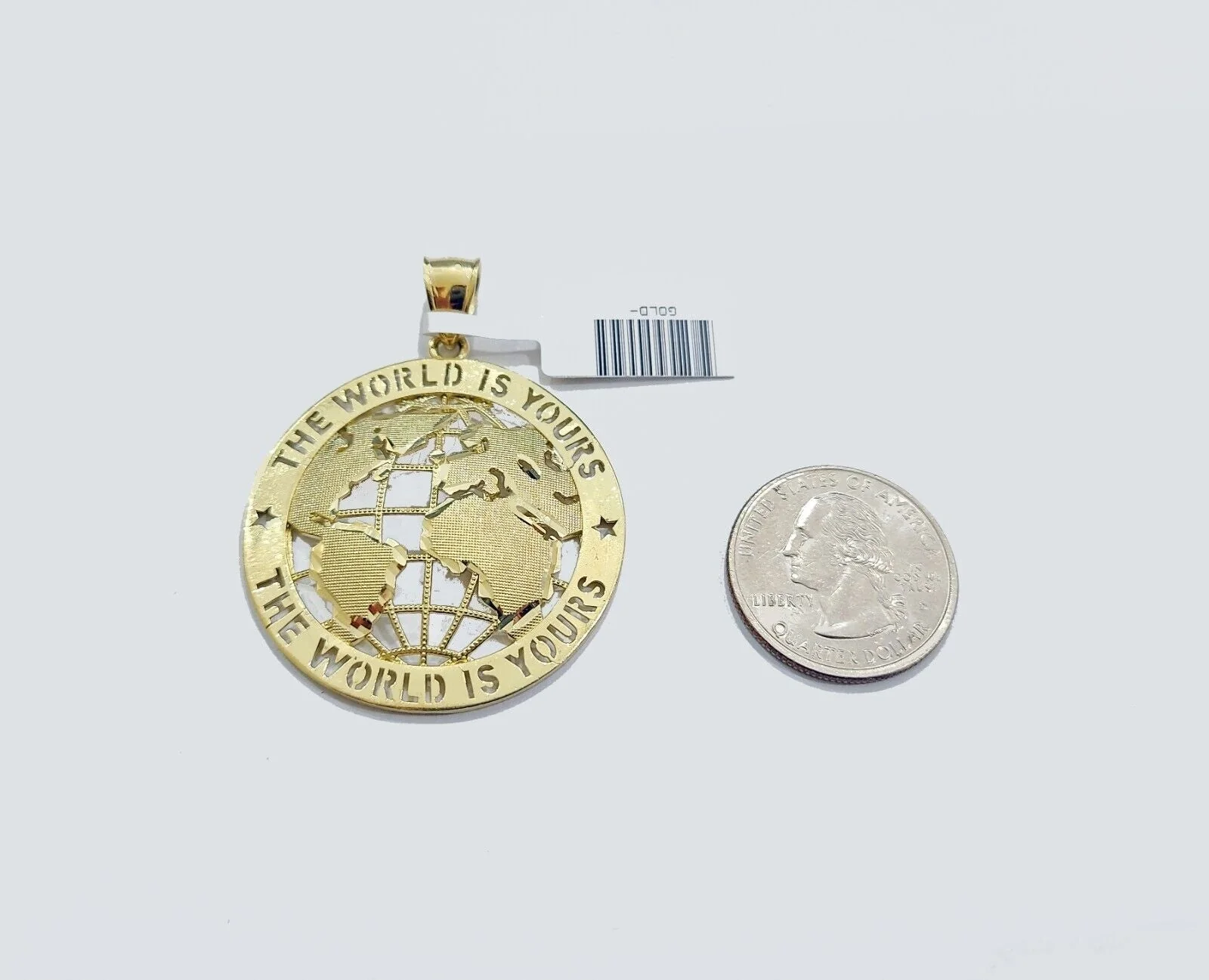 Real 10k Yellow Gold The World is yours Charm Pendant 10kt for Chain - Image 4