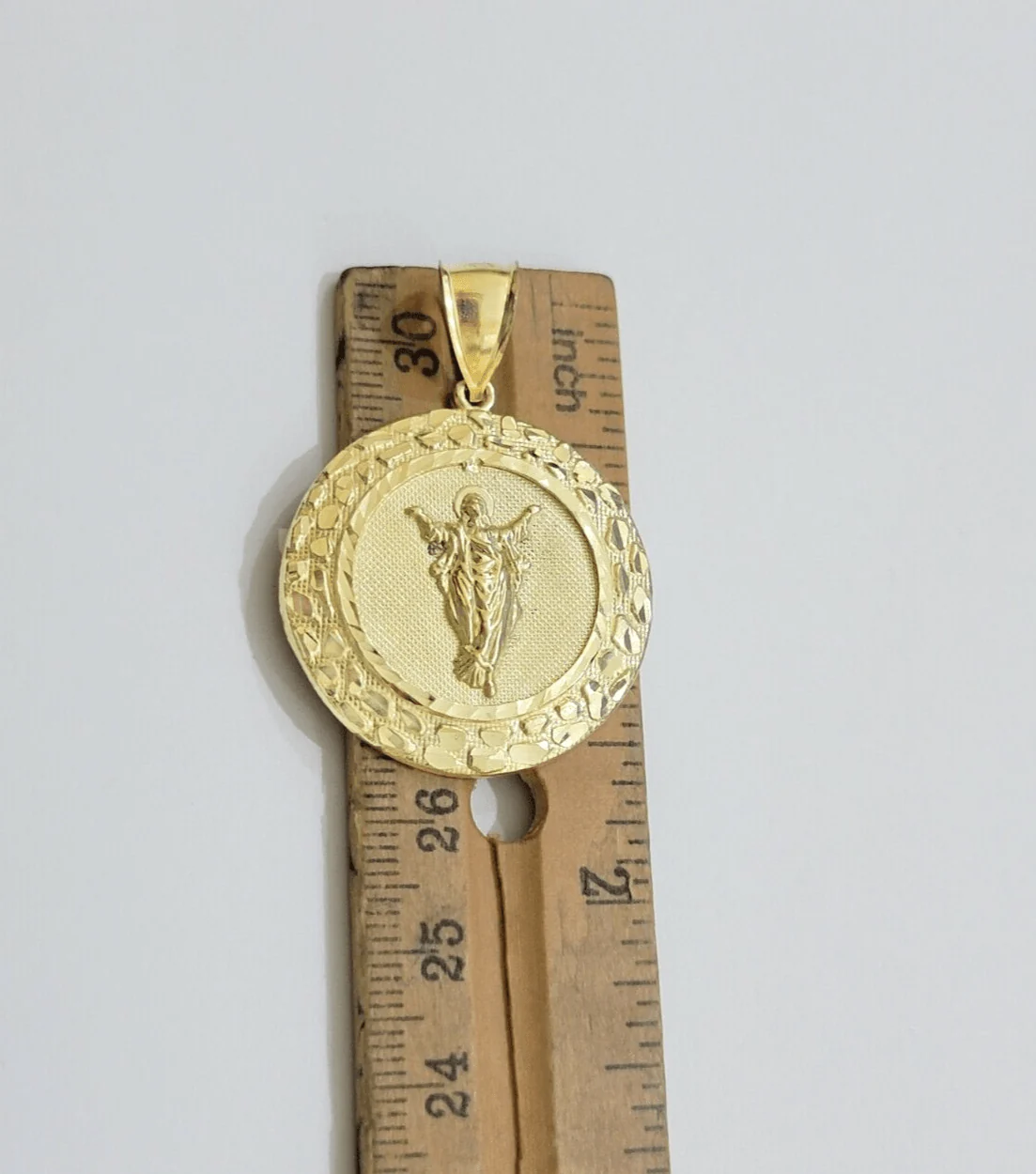 Real 10kt Jesus Circle Charm Pendant 10k Yellow Gold Chain Necklace 1.5 Inch NEW - Image 3