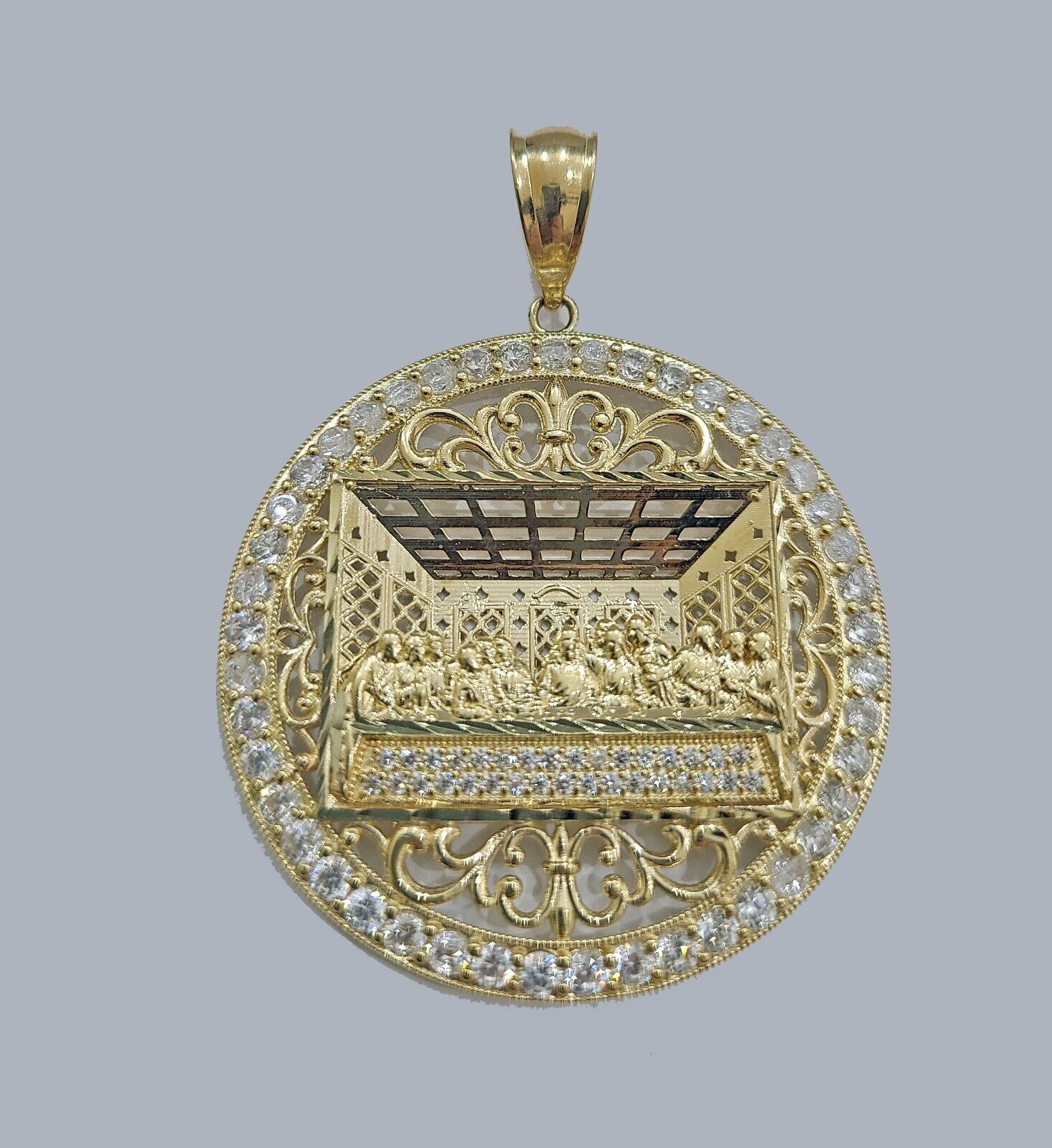 Real 10kt Yellow Gold Circular Last Supper Pendant Charm 3D style - Image 2